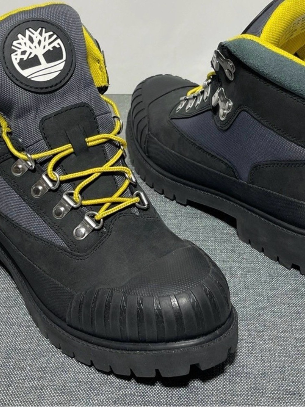 Timberland Men’s Black and Yellow Lace-Up Rugged Boots